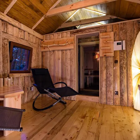 Dworek Krola Stanislawa - Malinowy Ferienhaus