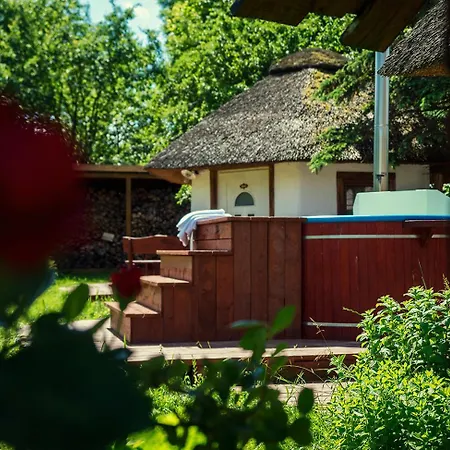 Dworek Krola Stanislawa - Malinowy Tatil Evi *